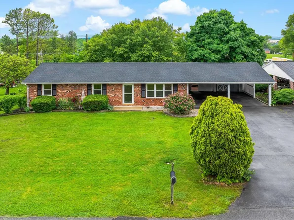 557 Mimosa Dr, Martinsburg, WV 25404