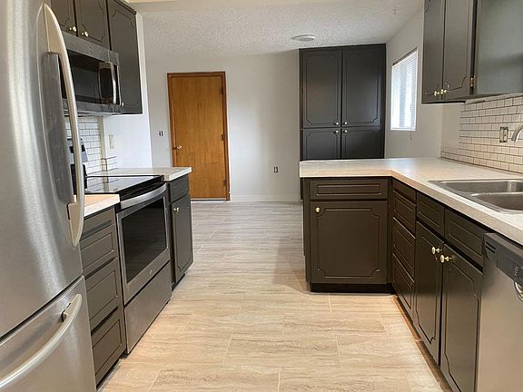 3rd image of 2603 NW 99th St