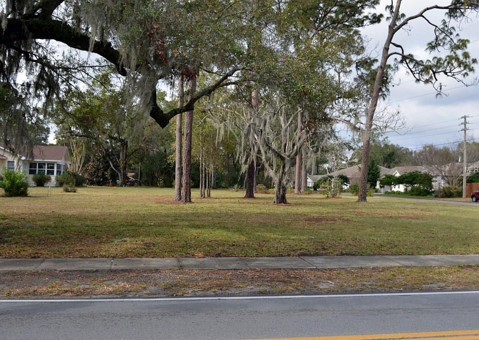 1st image of Raeford Rd