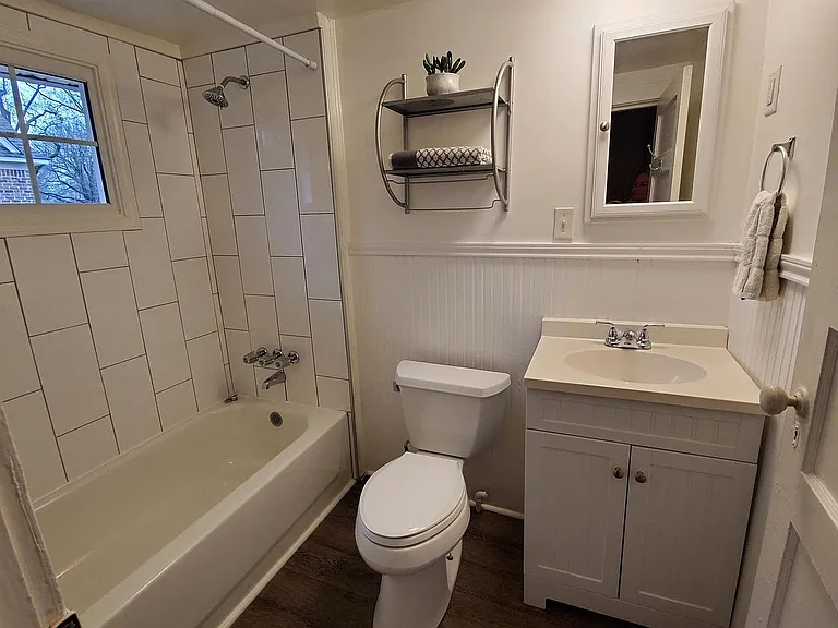 3549 Galloway Ave #1 — Photo 9
