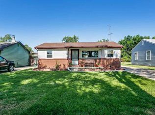 2059 S Bonn St, Wichita, KS 67213