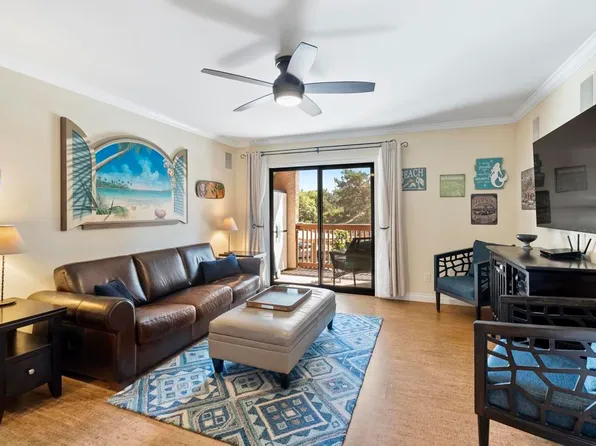 12007 Alta Carmel Ct Unit 325, San Diego, CA 92128