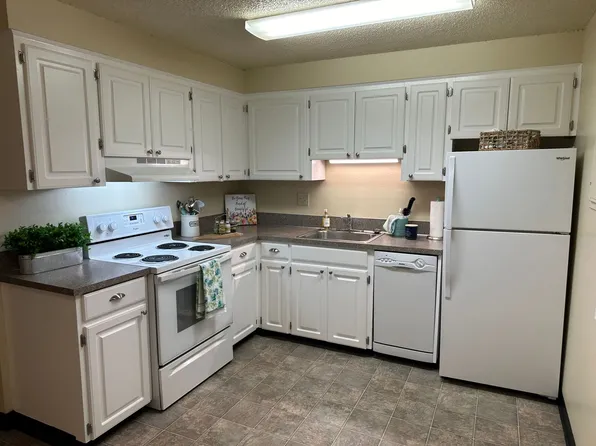 The Village at Monroe, 7946 SE Monroe St #7958, Portland, OR 97222