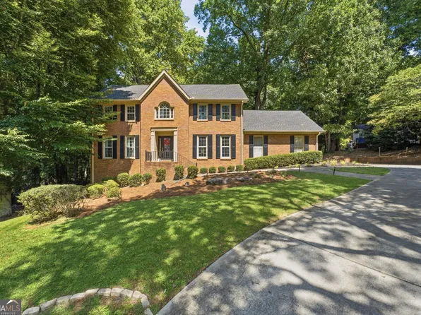 3747 Coldstream Ln, Duluth, GA 30096