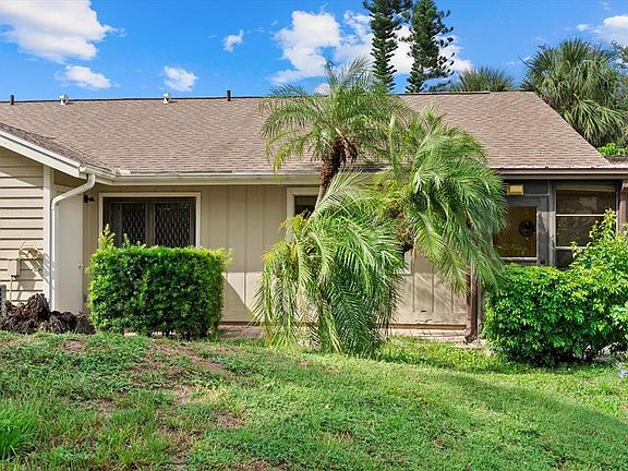 3rd image of 3001 SEAWIND CIRCLE #10C