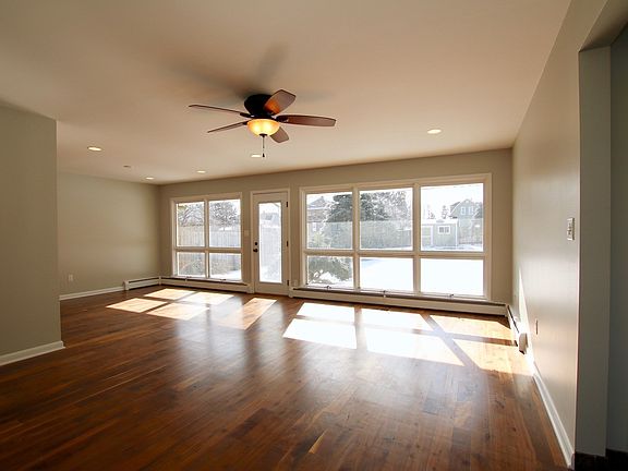 2nd image of 514 E Kimball Ave
