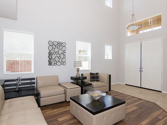 4th image of 35568 Sainte Foy St