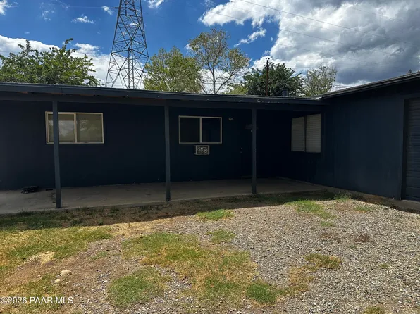 10486 S State Route 69, Mayer, AZ 86333