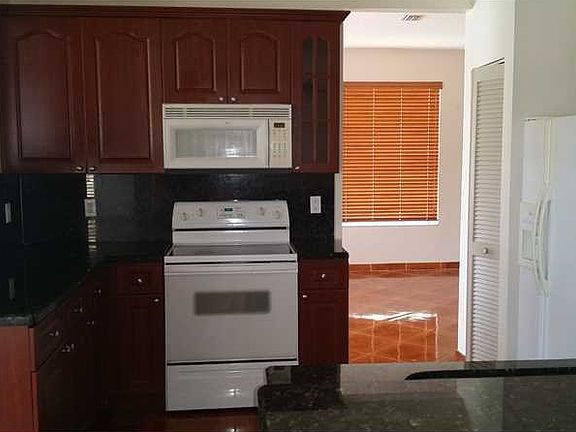 5th image of 870 Verona Lake Dr