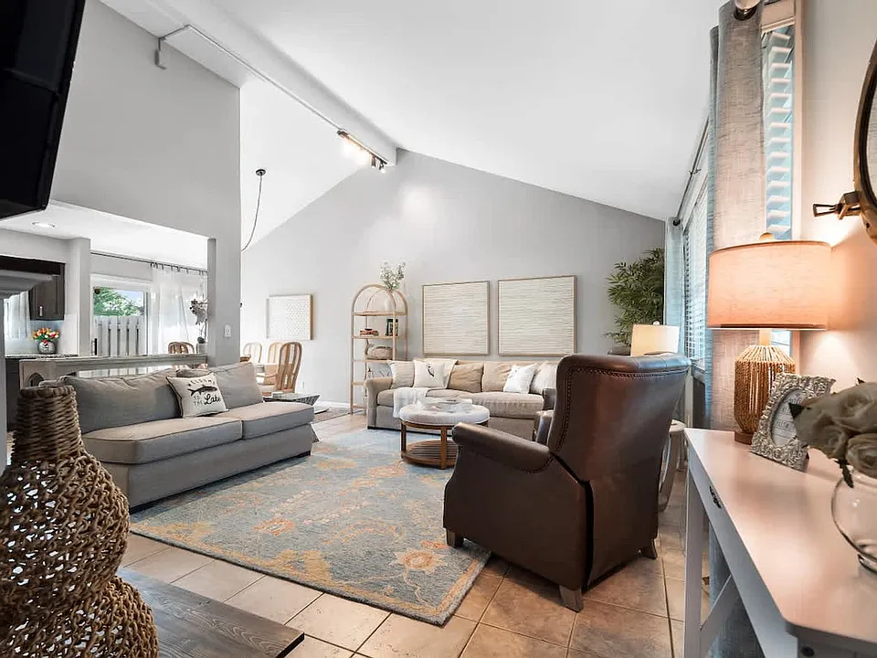 126 Beachwood Ave #ID1496069P