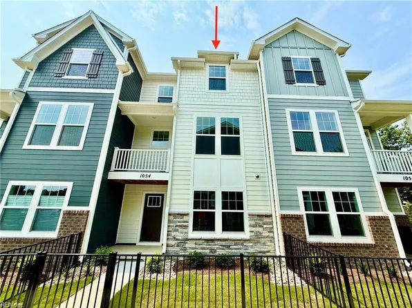 1054 Butte Ln, Chesapeake, VA 23320