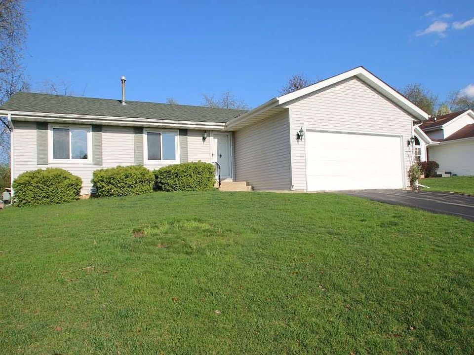 1st image of 2752 Wintergreen Dr