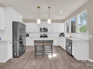 119 Mercer St, Mooresville, NC 28115