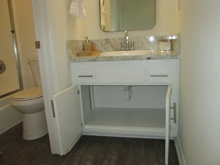 Brentwood/Suntree East Apartments — Photo 97