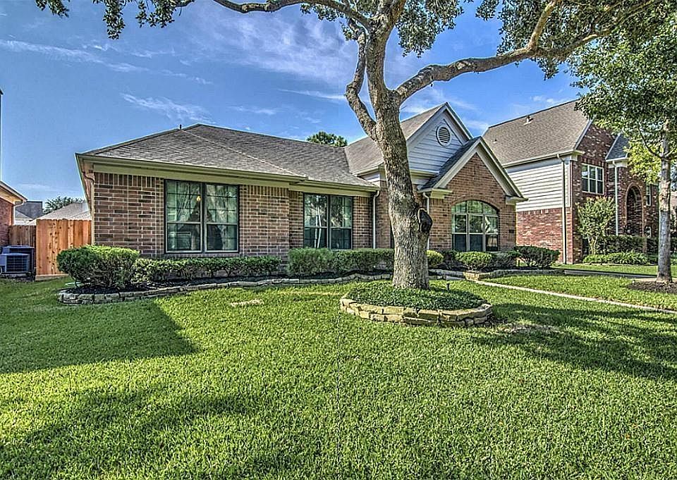 2nd image of 12819 Reedwood Ridge Rd