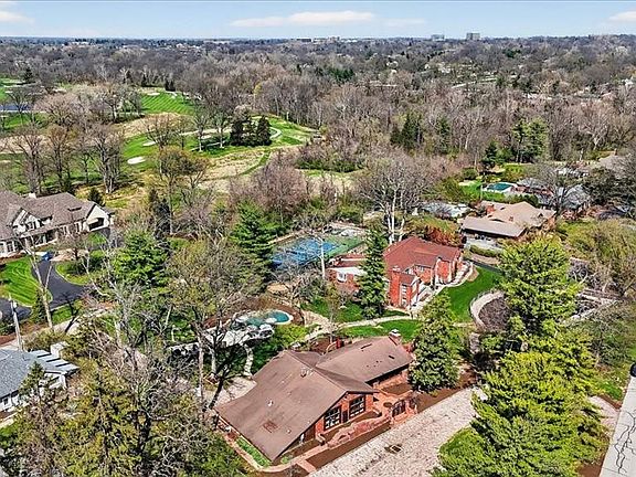 42nd image of 10 Vouga Ln
