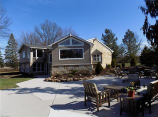3190 Cooper Foster Park Rd, Vermilion, OH 44089
