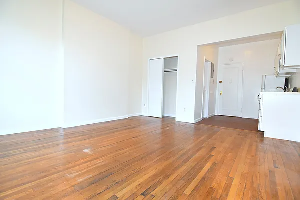 Rented by Manhattan Spaces | media 7