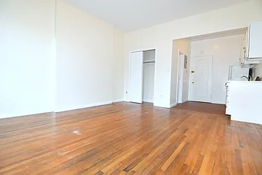 Rented by Manhattan Spaces