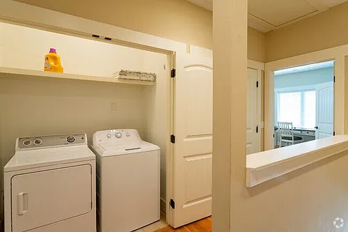 1343 Hancock Ct Photo 1