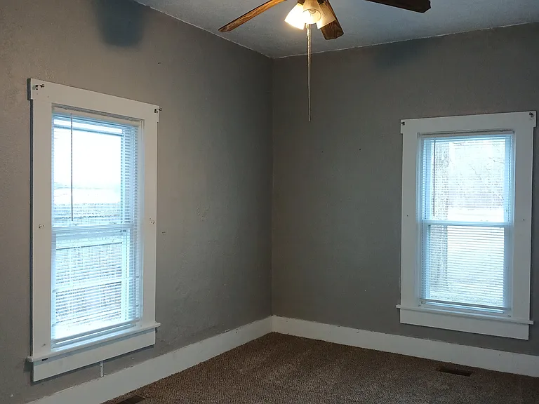 5325 Smithland Rd — Photo 12