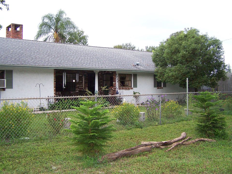 1st image of 7956 44th Ave N