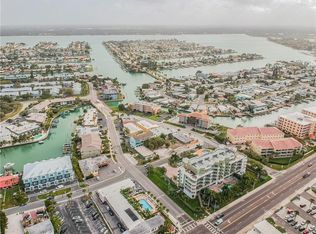 11605 Gulf Blvd #308, Treasure Island, FL 33706