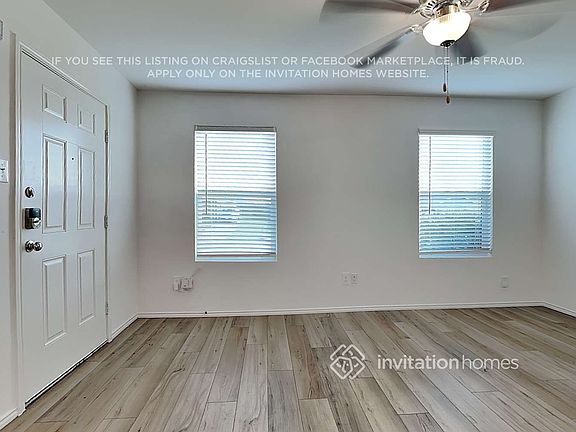 4th image of 3220 Crestone Dr