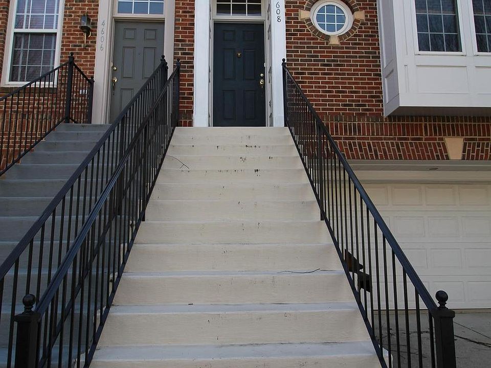 1st image of 4608 Latrobe Pl