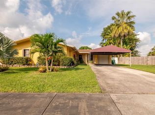 15820 SW 103rd Pl, Miami, FL 33157