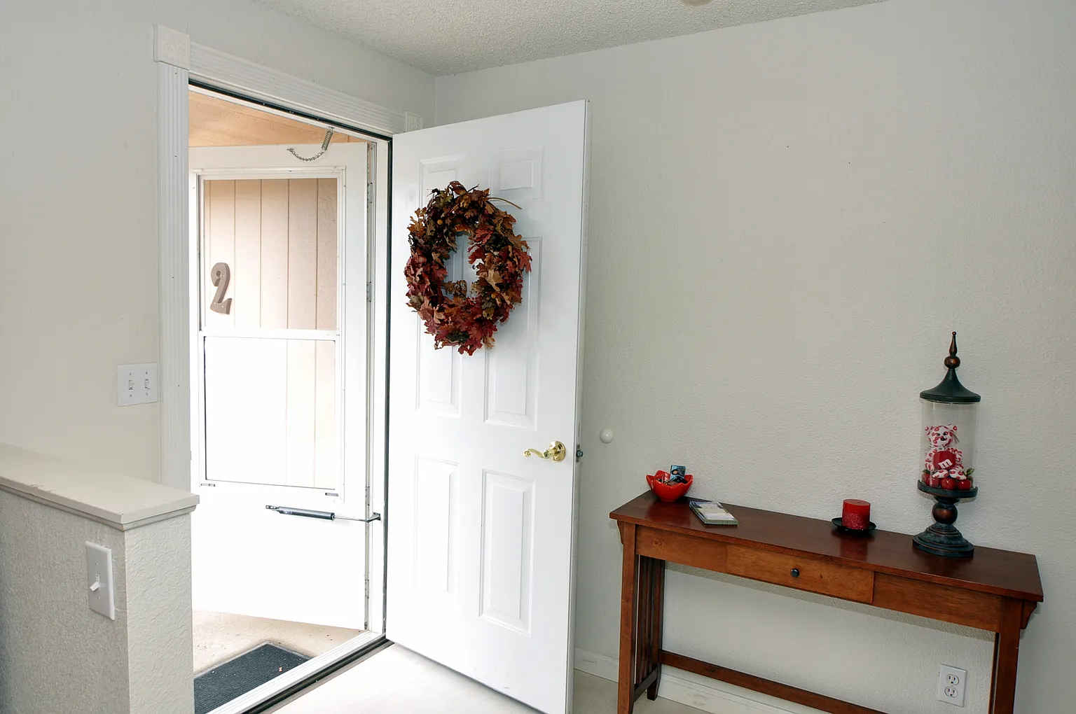 812 43rd Way photo 1