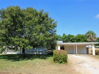 1048 NE Kubin Ave, Jensen Beach, FL, 34957