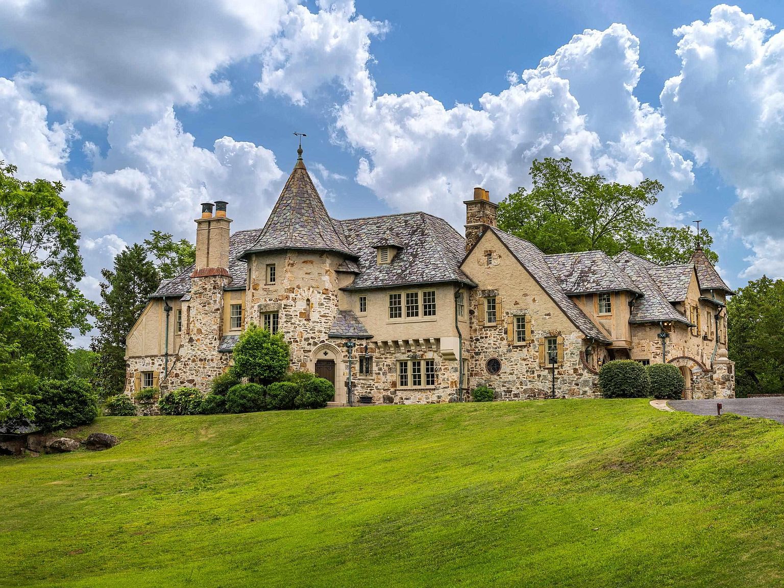 2919 Fairway Dr, Mountain Brk, AL 35213 | Zillow