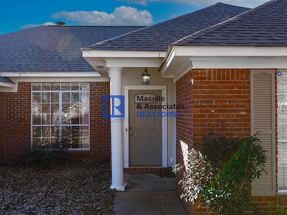 5th image of 105 Channing Cir