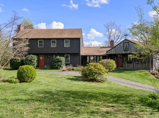 12 McGilpin Rd, Sturbridge, MA 01566