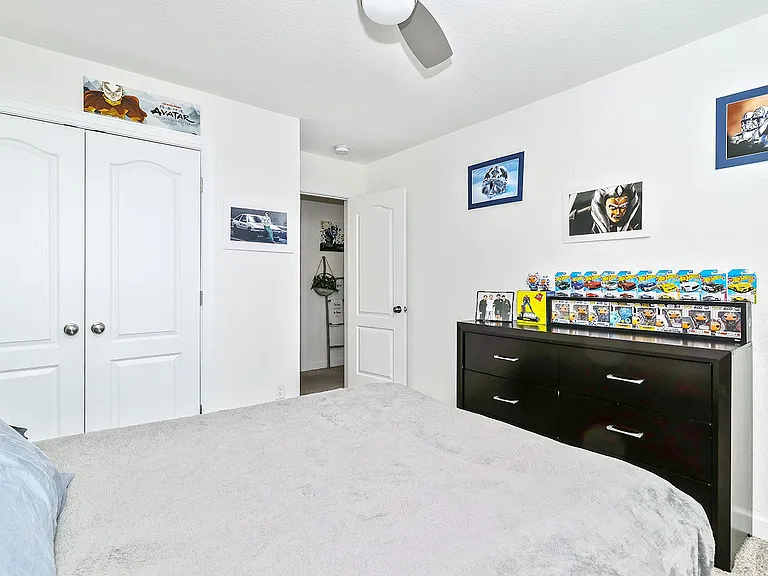 221 Wilson Dr — Photo 32