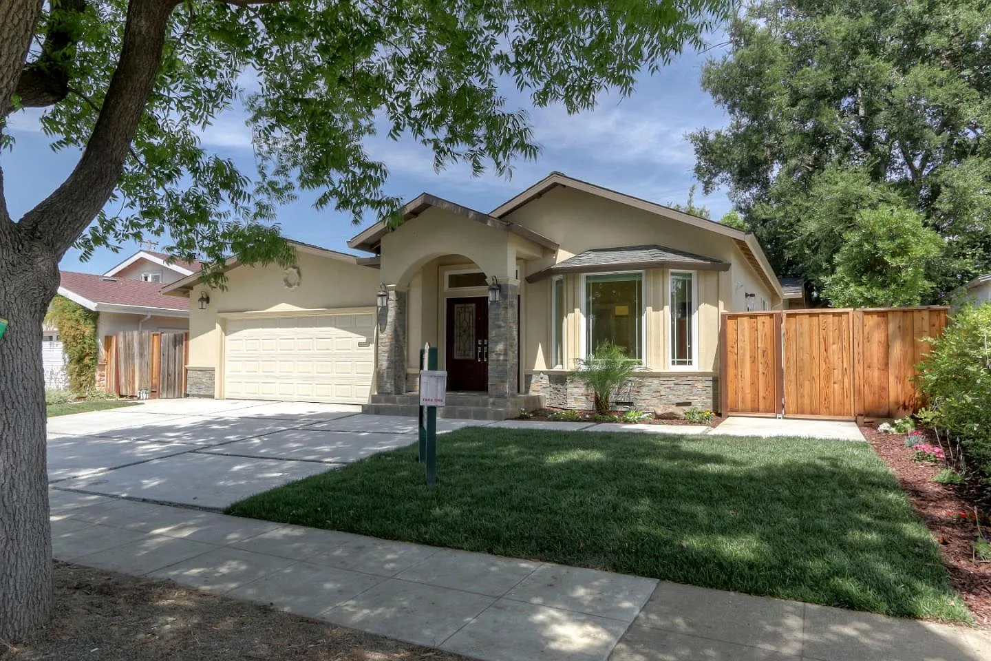 866 Bette Ave photo 1