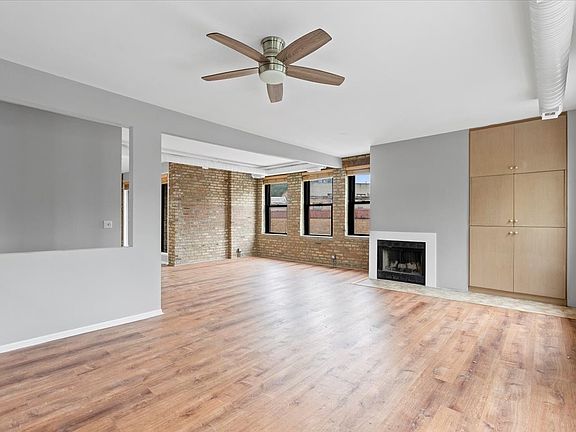 5th image of 2355 N Damen Ave #D