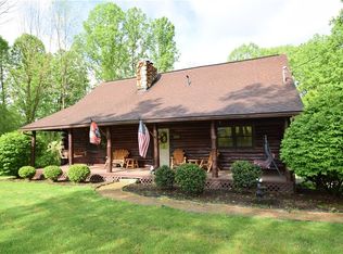 3560 Horger Hill Rd SE, New Philadelphia, OH 44663