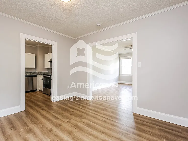 1176812_004_dining_room_5.jpg