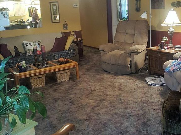 5th image of 1905 Mockingbird Ln