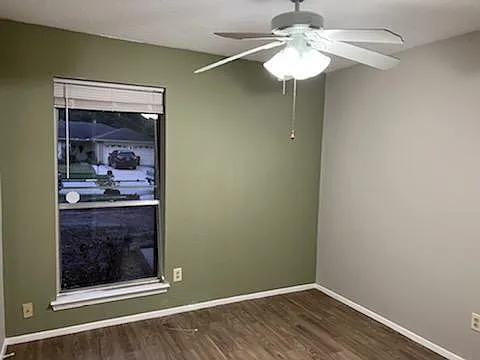 2327 Goldspring Ln — Photo 22