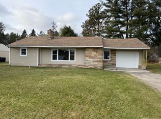 2904 Connon St, Alpena, MI 49707