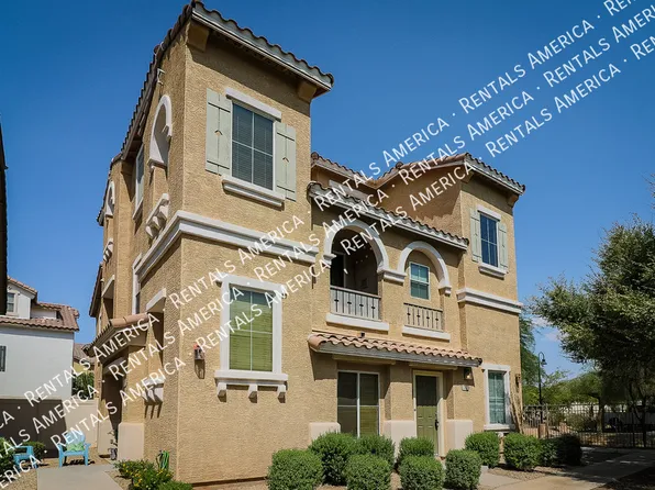 747 N Port Dr, Gilbert, AZ 85233