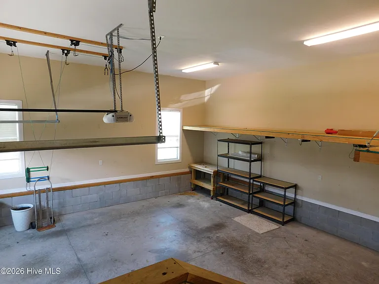 101 Staffordshire Dr #101 — Photo 53