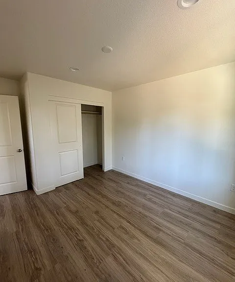 1012 W Cypress St #B — Photo 6