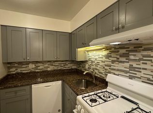 3710 N Pine Grove Ave #272, Chicago, IL 60613