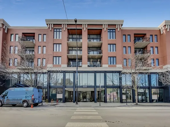 3232 N Halsted St Unit H306, Chicago, IL 60657