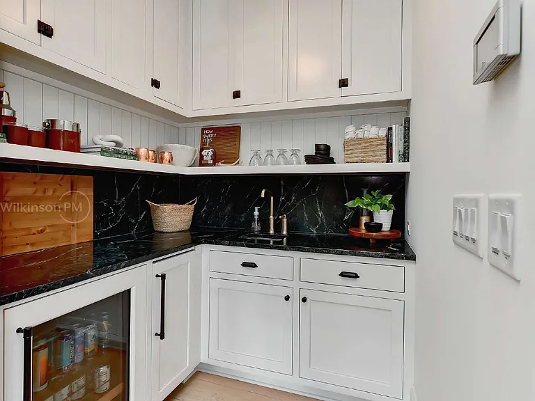 9705 Saddle Ave — Photo 38
