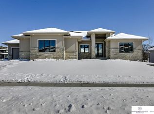 2109 S 209th St, Elkhorn, NE 68022